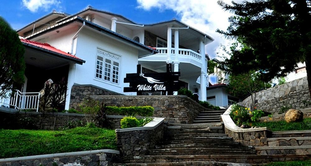 Oyo 386 White Villa Tourist Guest Kandy Exterior foto